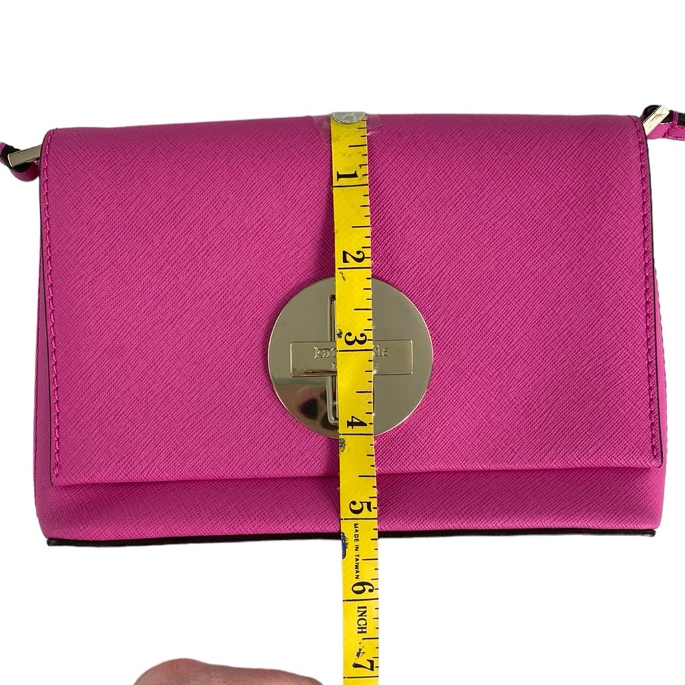 Kate Spade EUC Sally Newberry Lane Hot Pink Leather Turnlock Crossbody - Picture 12 of 16